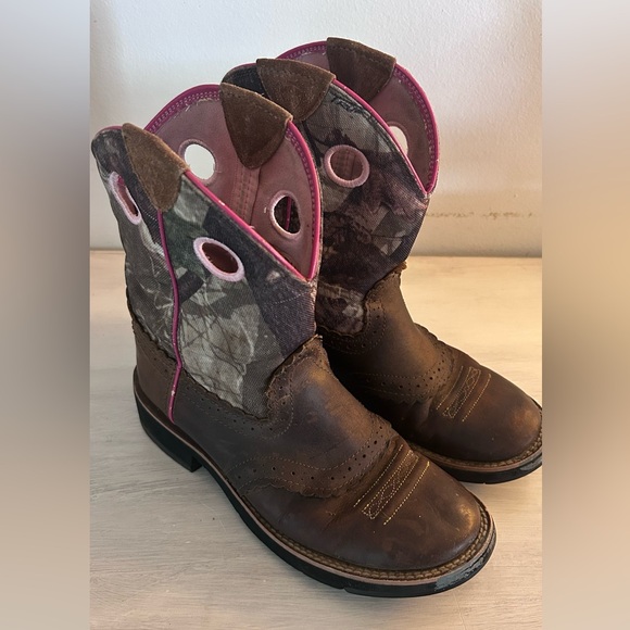 Ariat Pink Camo Fatboy Cowboy Boots size 7 - Picture 1 of 12